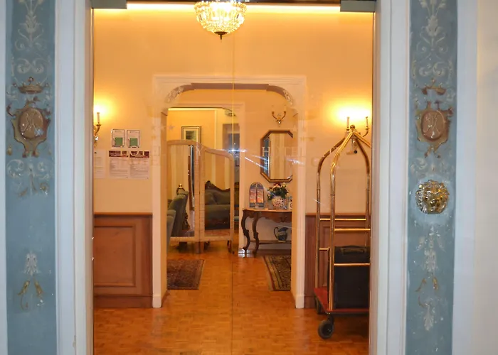 Palazzo Dei Cardinali Otel