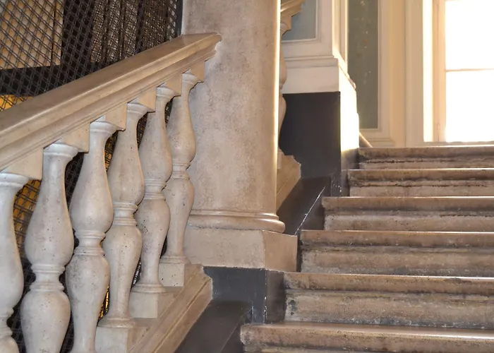 Palazzo Dei Cardinali Roma